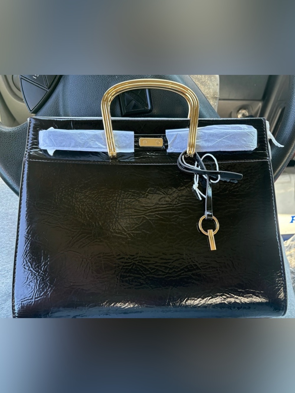 Tory Burch Soft Lee Bag with Gold Hardware - Picture 2 of 5